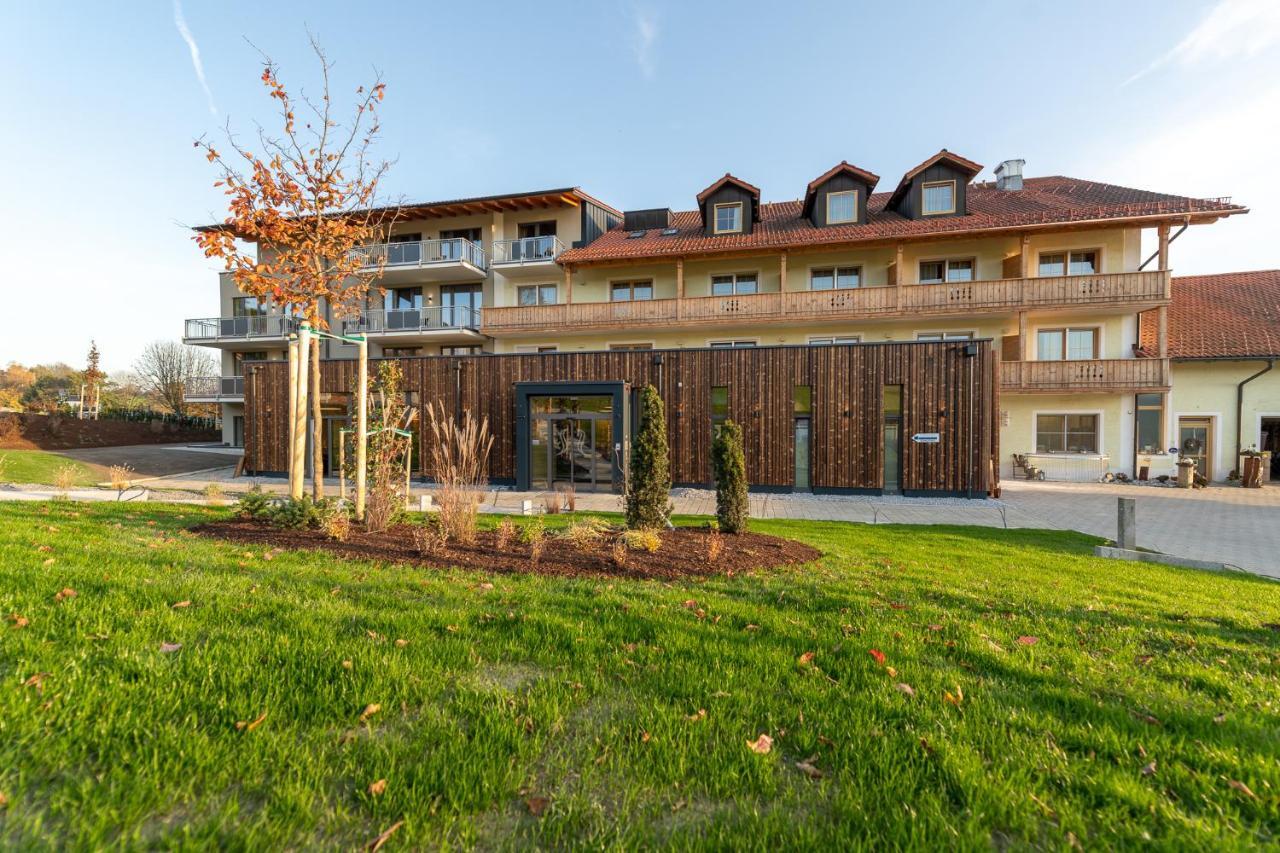 Landrefugium Obermueller 4,5 Sterne Hotel Untergriesbach Exterior photo